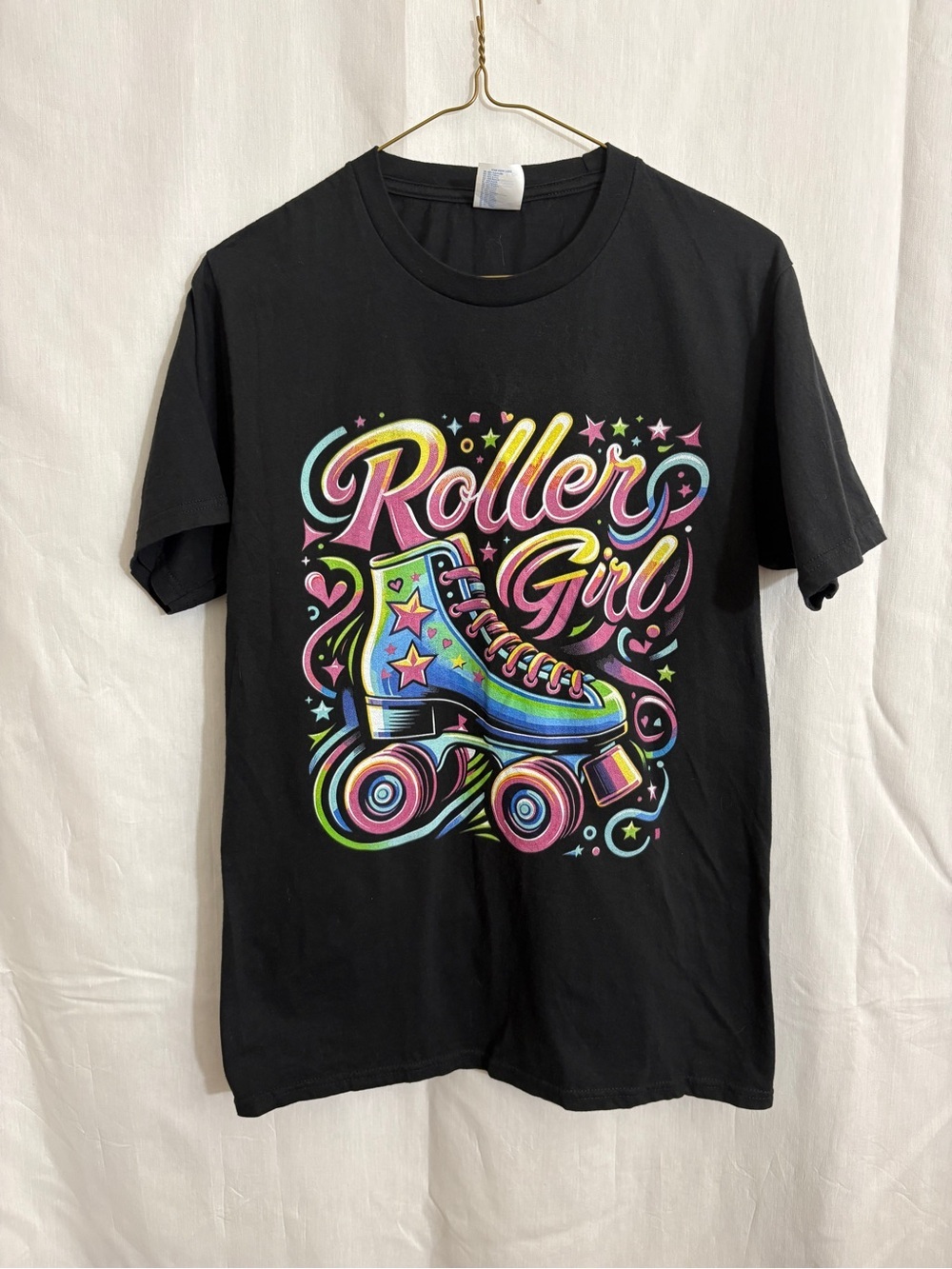 Port & Company Roller Girl Retro Roller Skate Graphic Tee Black Small - Picture 2 of 6